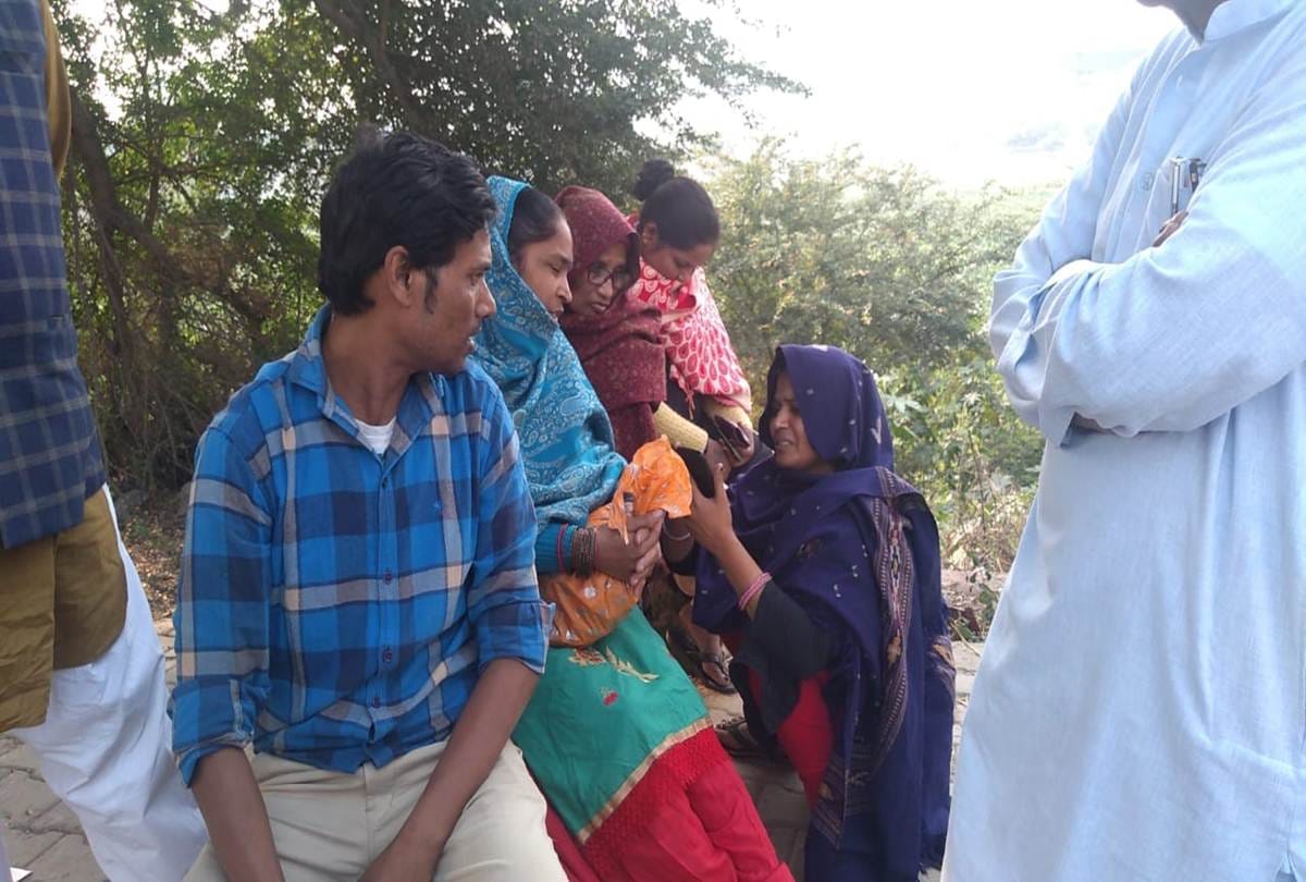 ghaziabad 7 year boy was rammed under stunt doing car while watching baarat died photos