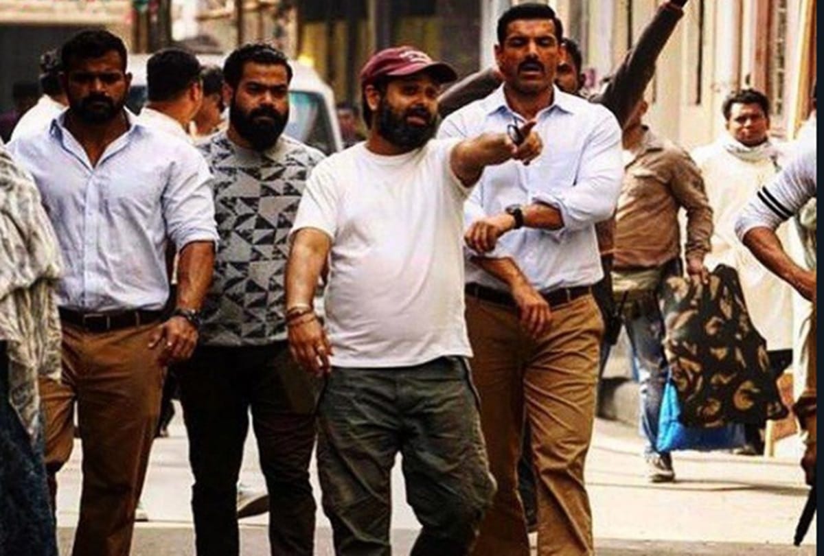 John Abraham intense look fron the sets of BATLA HOUSE