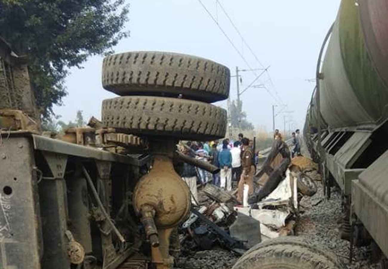 Train accident near Unnao at Kanpur Lucknow railway track