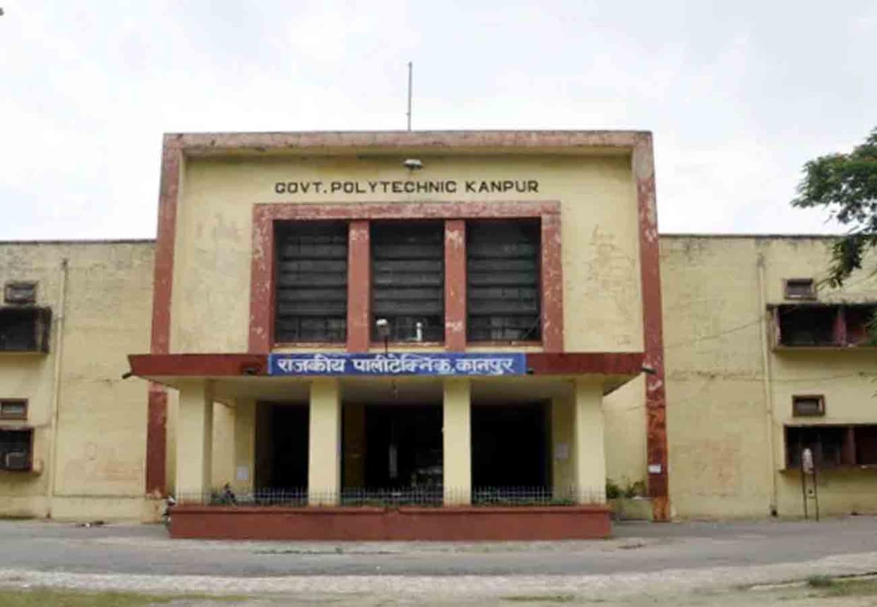 Polytechnic rejected the demand for the examination to be postponed after student's suicide