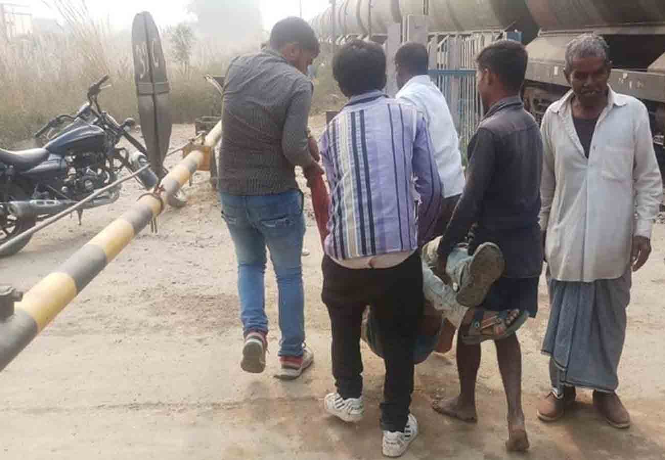 Train accident near Unnao Kanpur Lucknow railway track interrupted