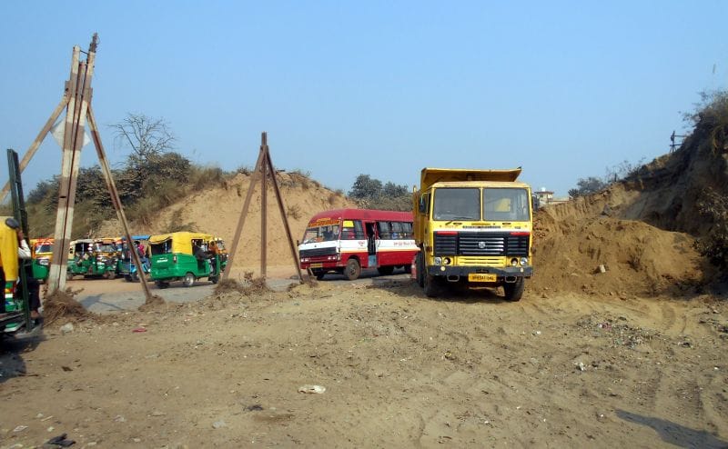 फोरलेन: निर्माण नगर सीमा में पहुंचा, खलबली