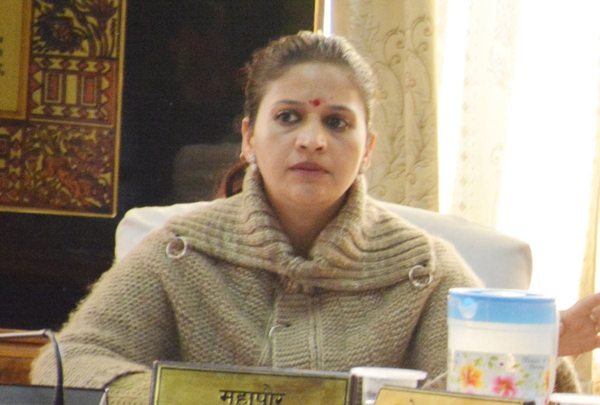 चाबा दौरे पर विवादों में घिर गई महापौर
