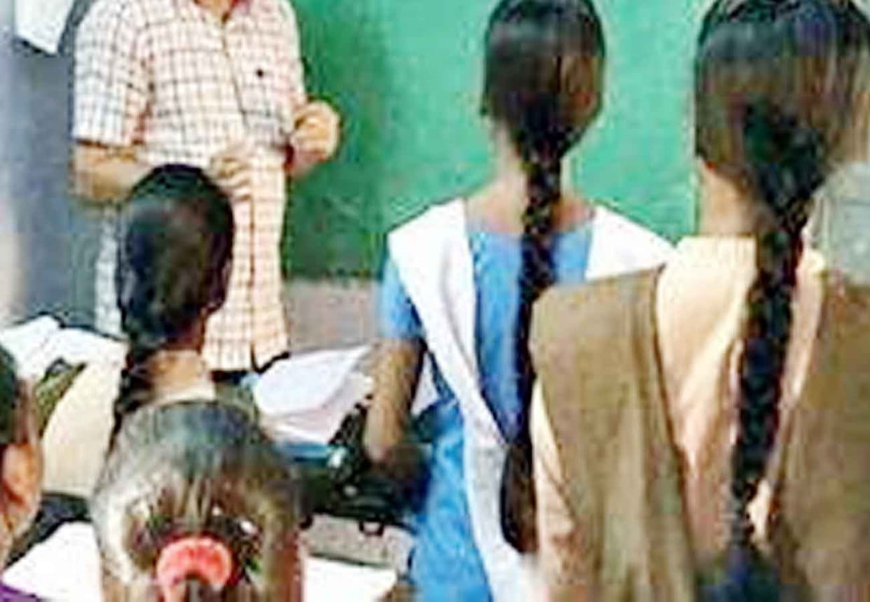 Peon beat girl student when she did not reply