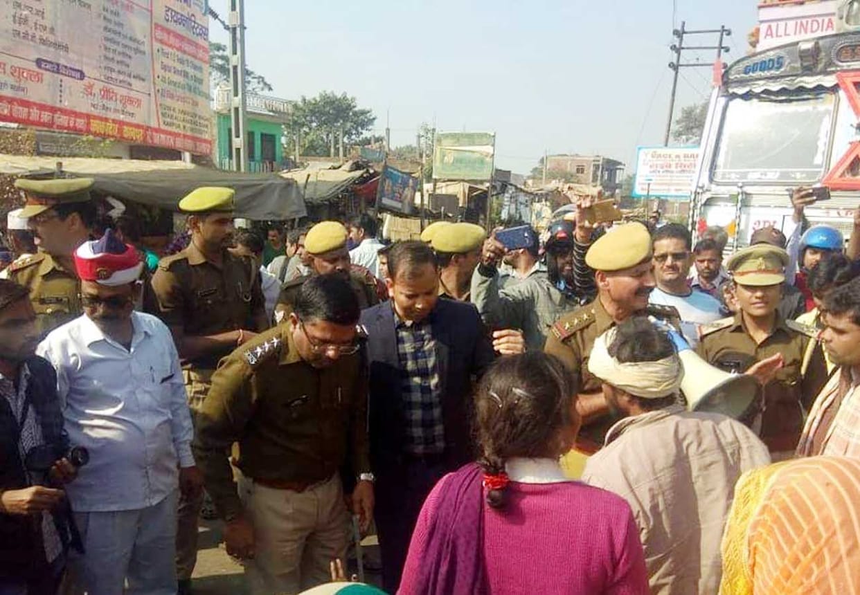 Wall collapse in kannauj one killed and six injured