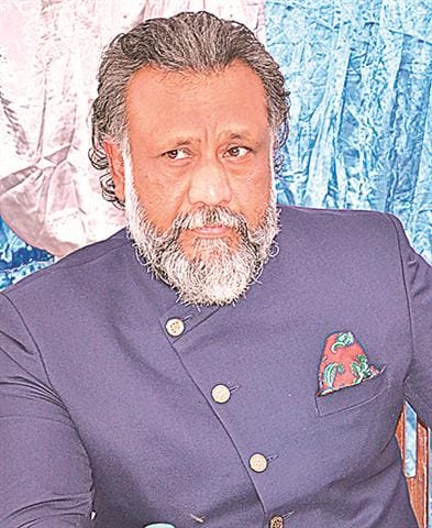 If the country is in crisis then it should be made a temple in Ayodhya: anubhav