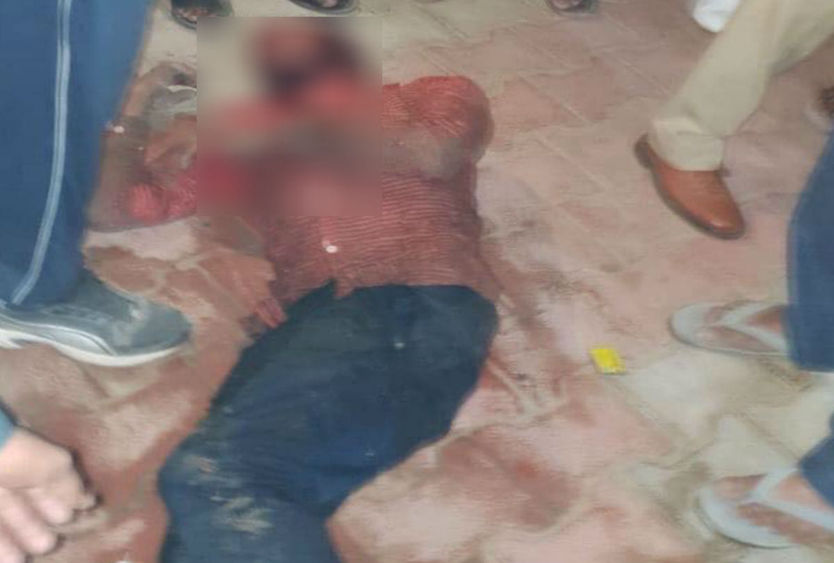tried to throat slit of young man in govardhan