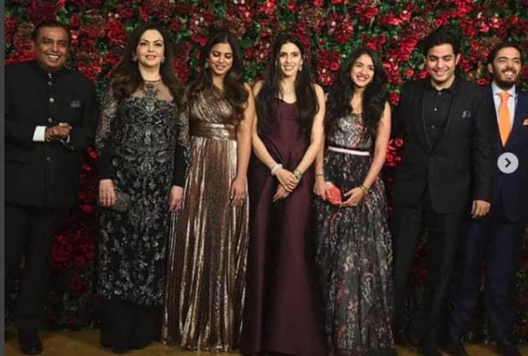 amitabh bachchan dance at ranveer singh and deepika padukone mumbai reception party