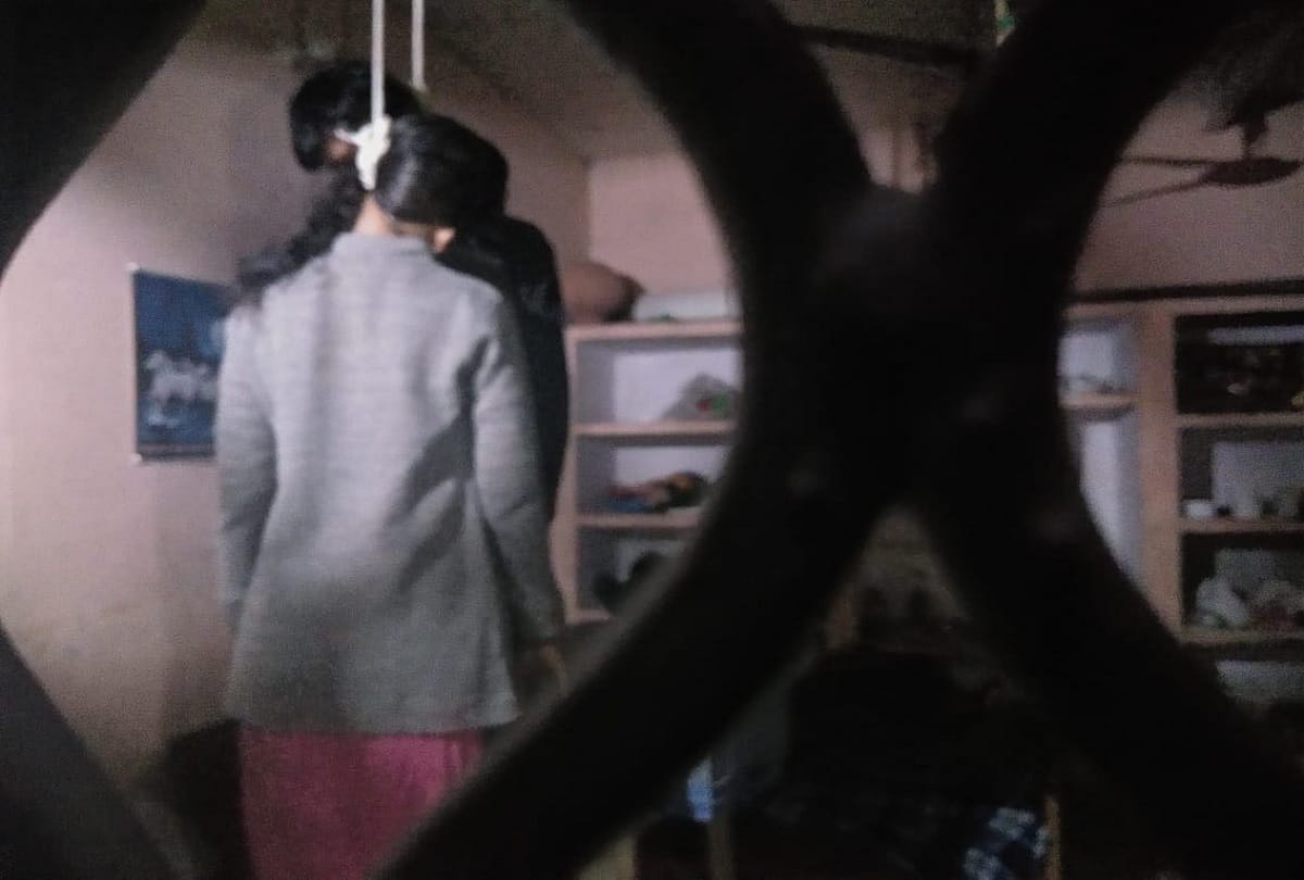 couple committed suicide in Mathura of uttar pradesh