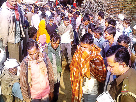 bjp booth president deadbody found hanged