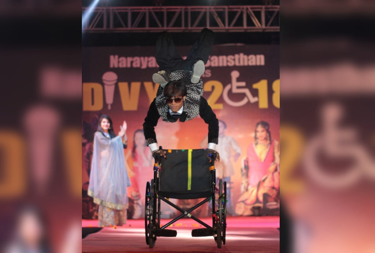 Divyang models show talent in fashion show program in delhi