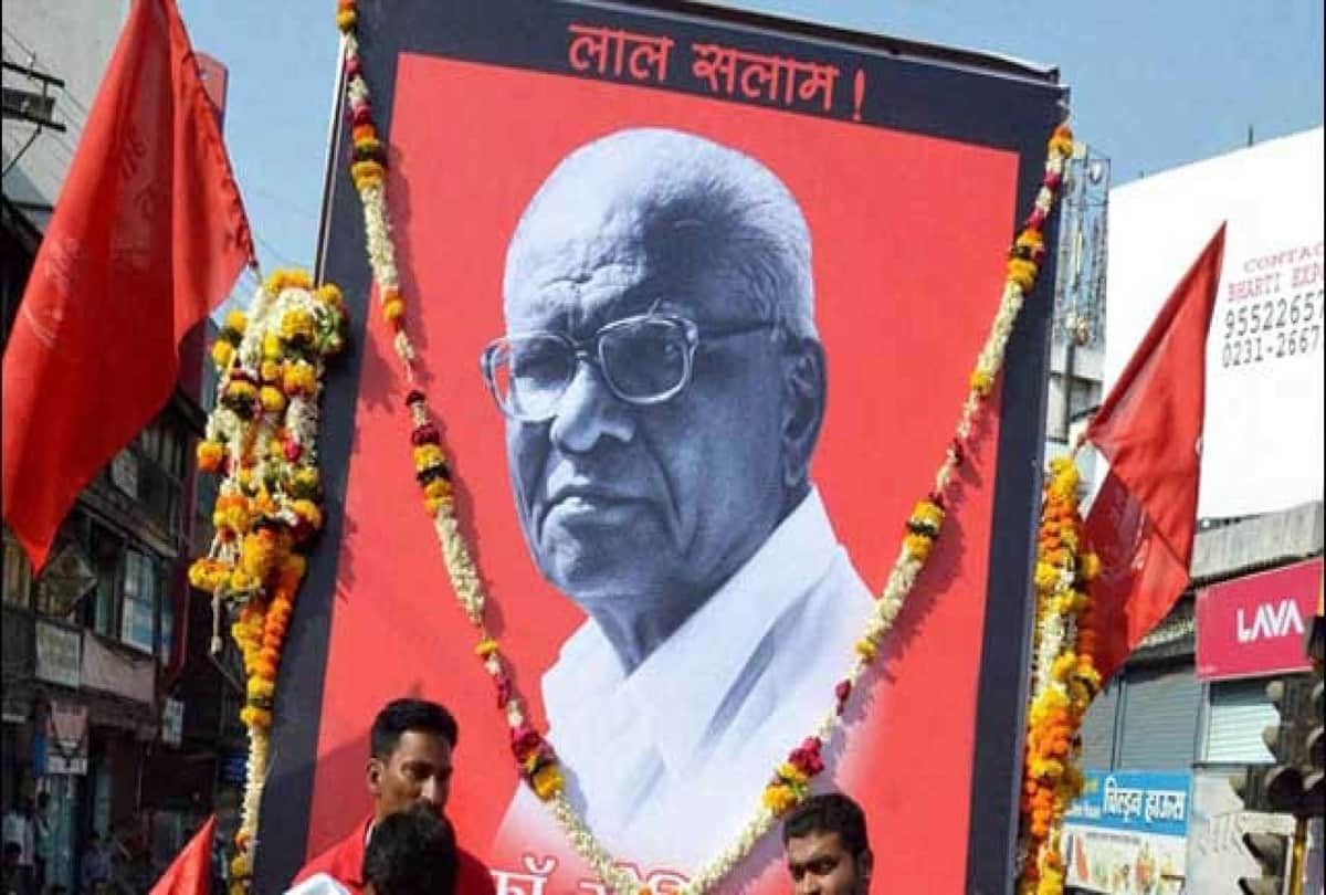 Daughters performed last rites Atal Bihari Vajpayee Sushma Swaraj Gopinath Munde Govind pansare