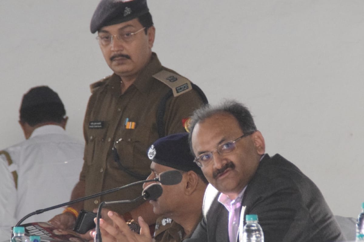 UP Chief Secretary admits not hearing in police station cop busy on social media during duty