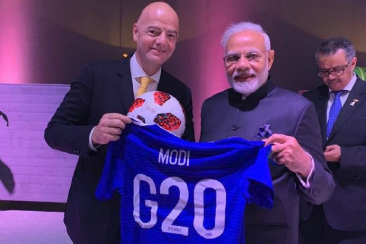 FIFA President Gianni Infantino gifted PM Modi a football jersey