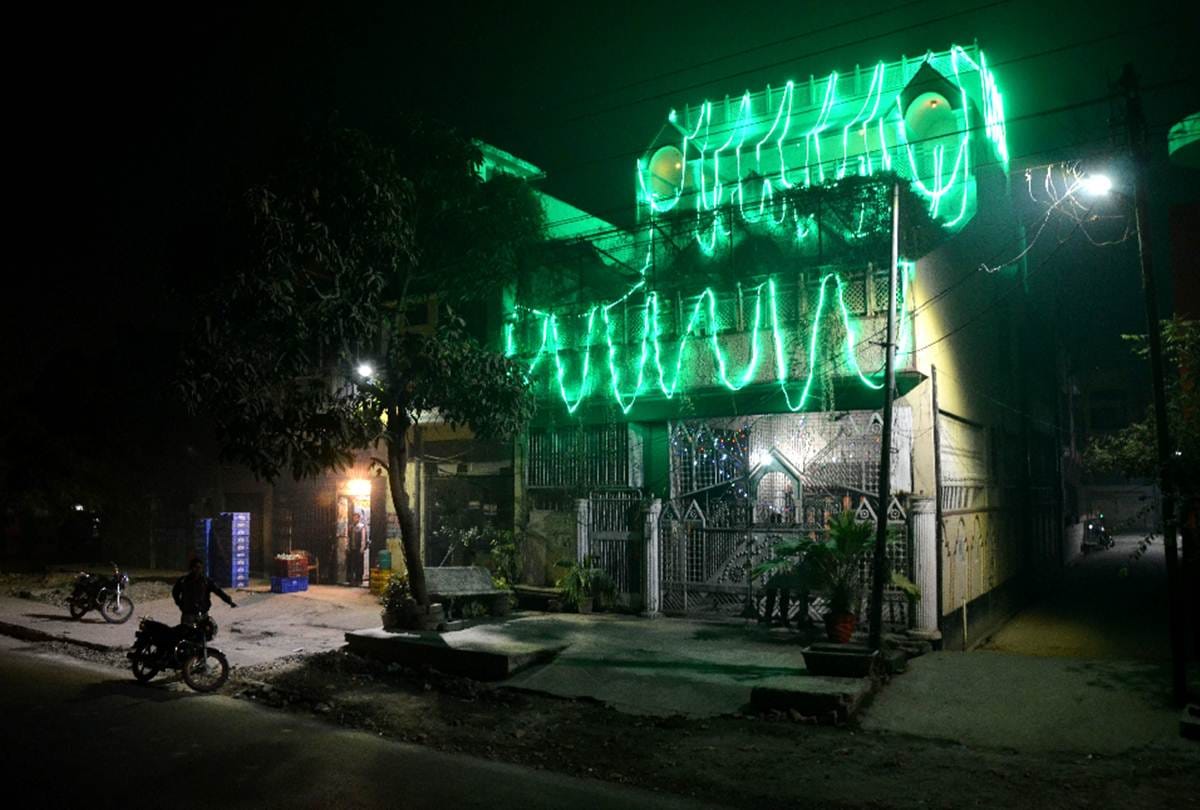..और दुल्हन की तरह सज गया प्रियंका का घर