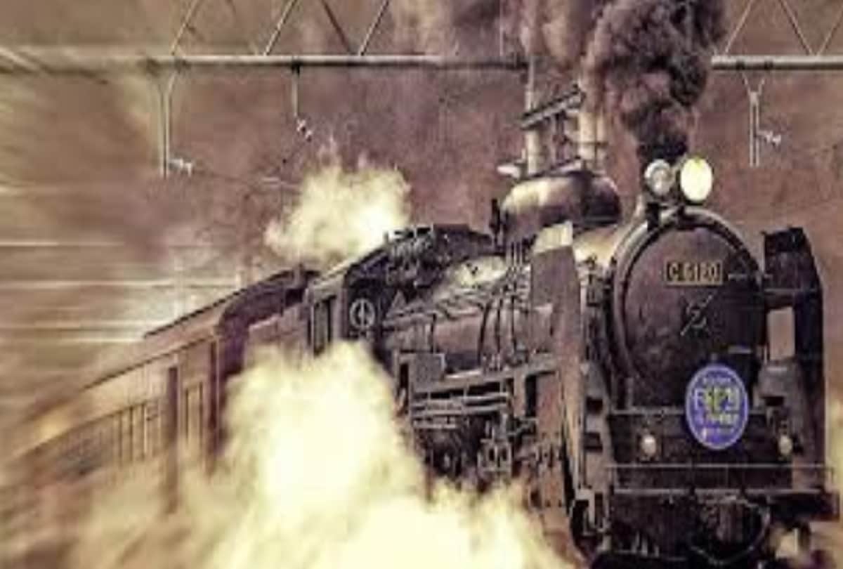 Mysterious train story when a train entered into the tunnel  mysteriously disappeared