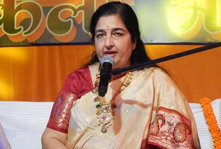 Anuradha Paudwal:जया बच्चन के लिए श्लोक गीत गाकर की थी करियर की शुरुआत, इस वजह से फिल्मी गानों से हो गईं दूर - Anuradha Paudwal Birthday: Know About Her Life Story Songs