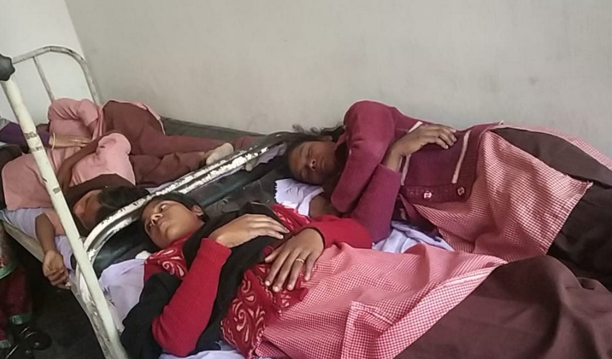 School girl student condition became critical after injecting rubella vaccine in ballia