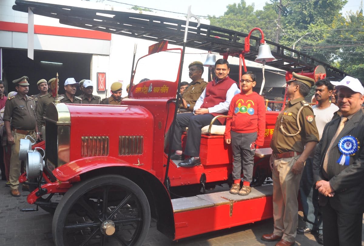 vintage car rally 2018 in lucknow