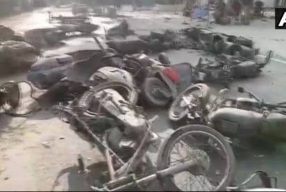 bulandshahr violence: 2 fir lodged cm announce compensation inspector died all update of day