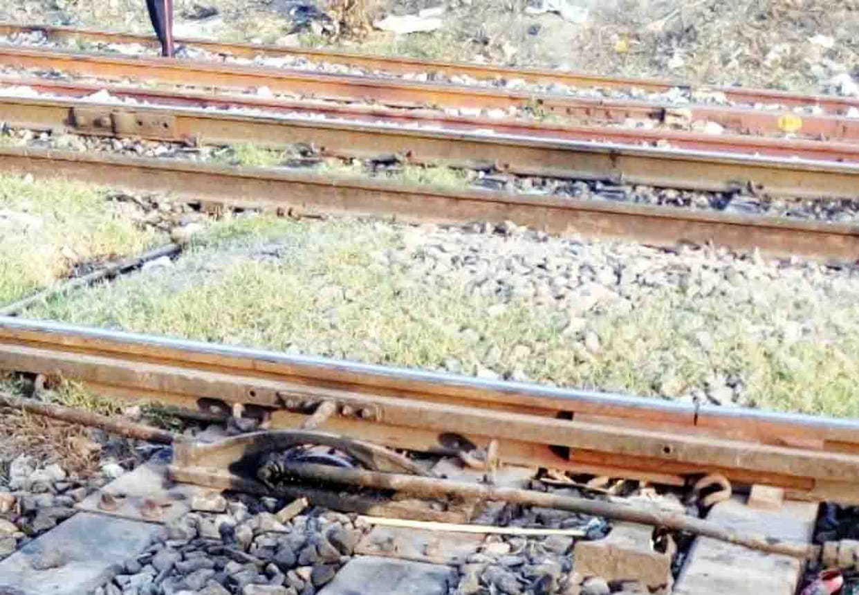 Several trains passing through crack track