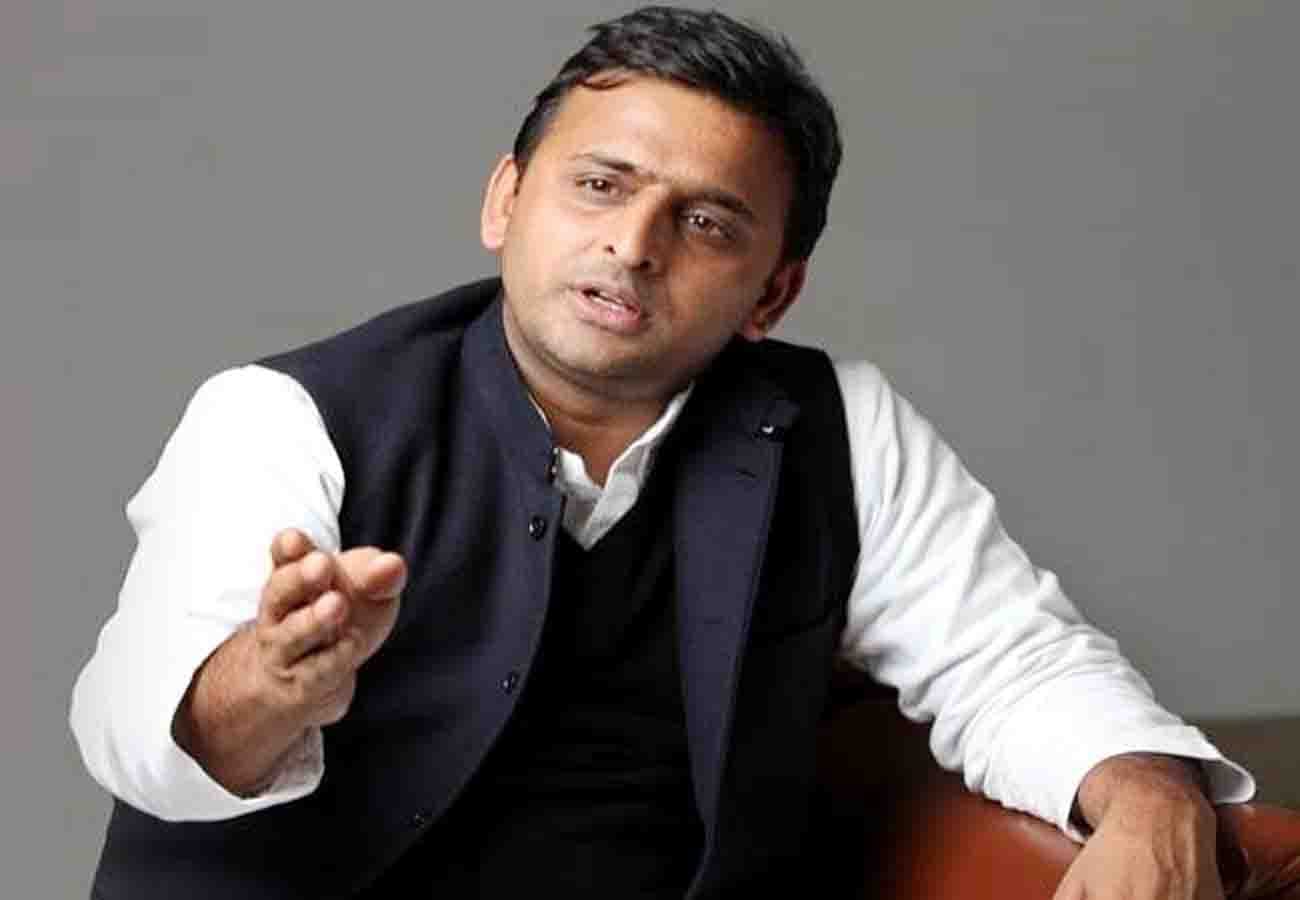 khajanchi nath's mother angry at akhilesh yadav