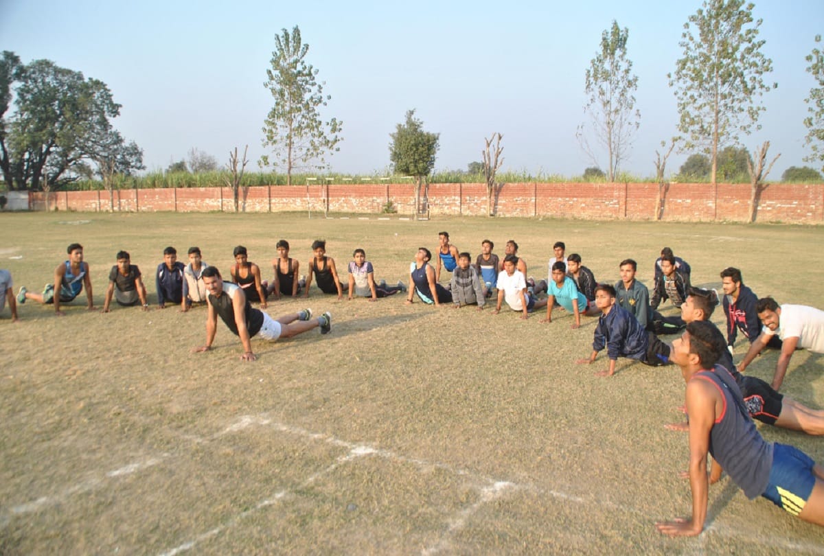 Meerut, retired army man is preparing to bring medal for their country, see photos