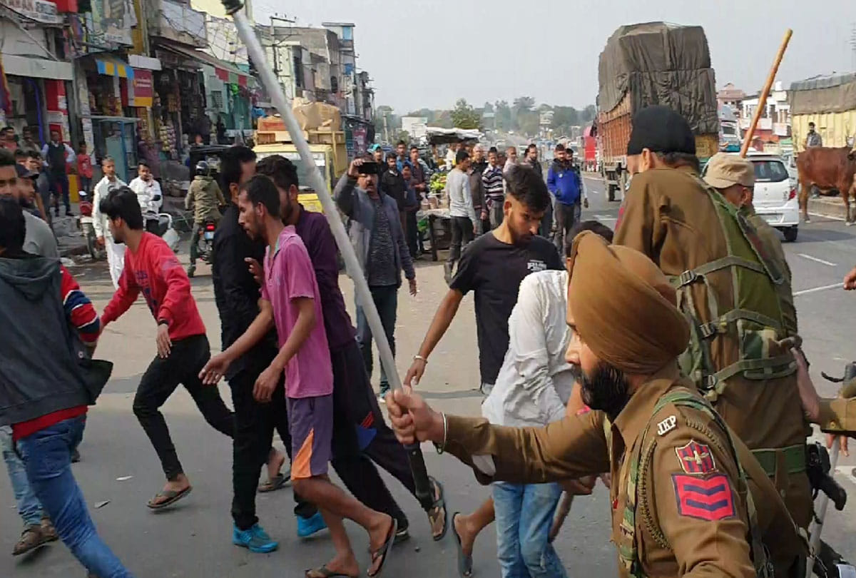 Jammu Kashmir Tension in Kathua as mob torches truck alleging cattle smuggling