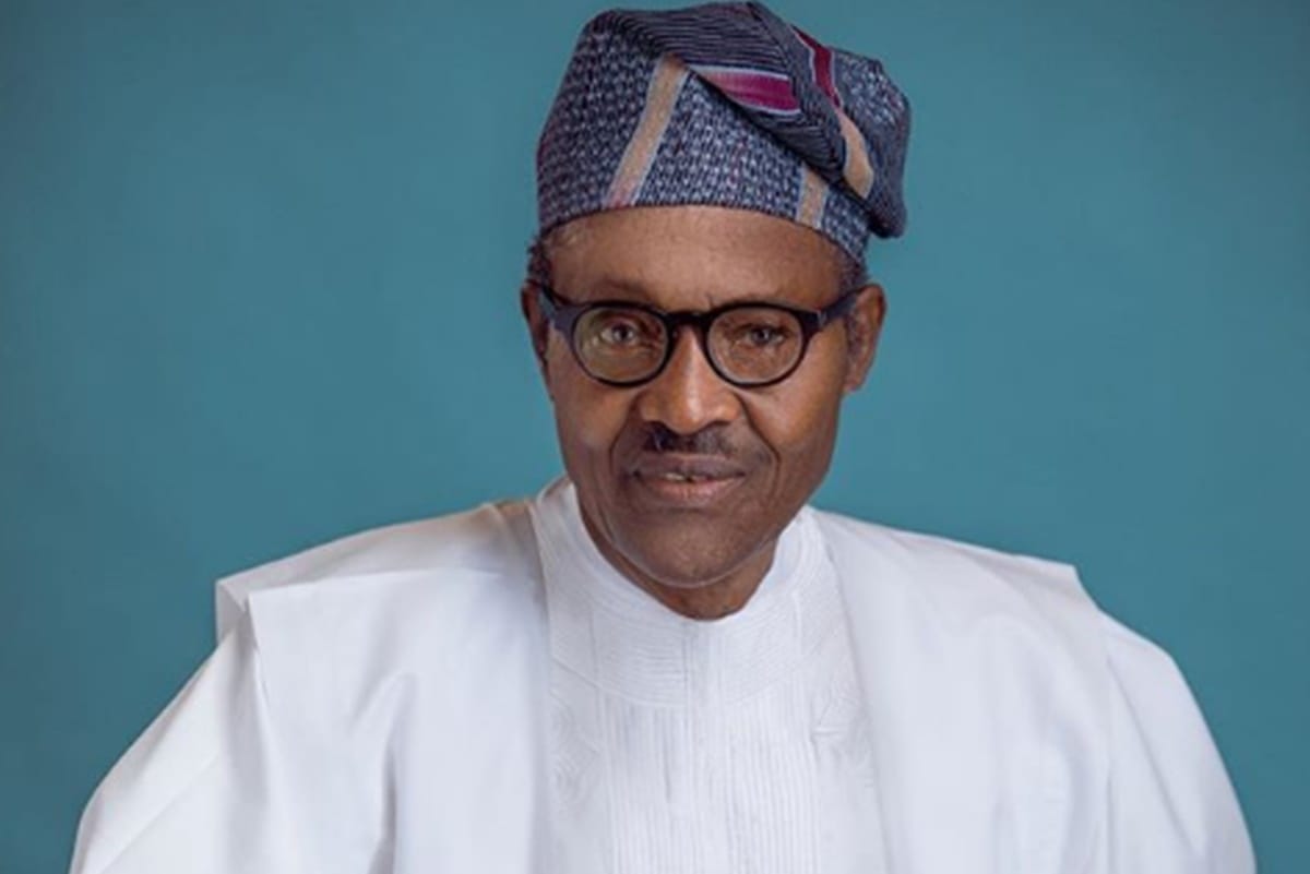 Nigeria President Muhammadu Buhari said i am alive and refuted rumours of replacing him by lookalike