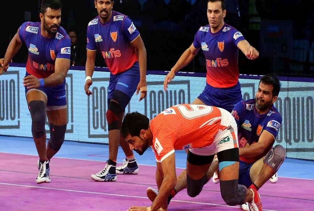 Dabang Delhi K.C. Beat Puneri Paltan 35-24 in pro kabaddi 2018