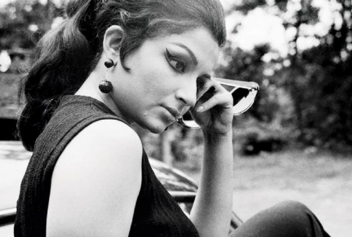 Sharmila Tagore Birthday Special Her Bikini Photoshoot makes News That time