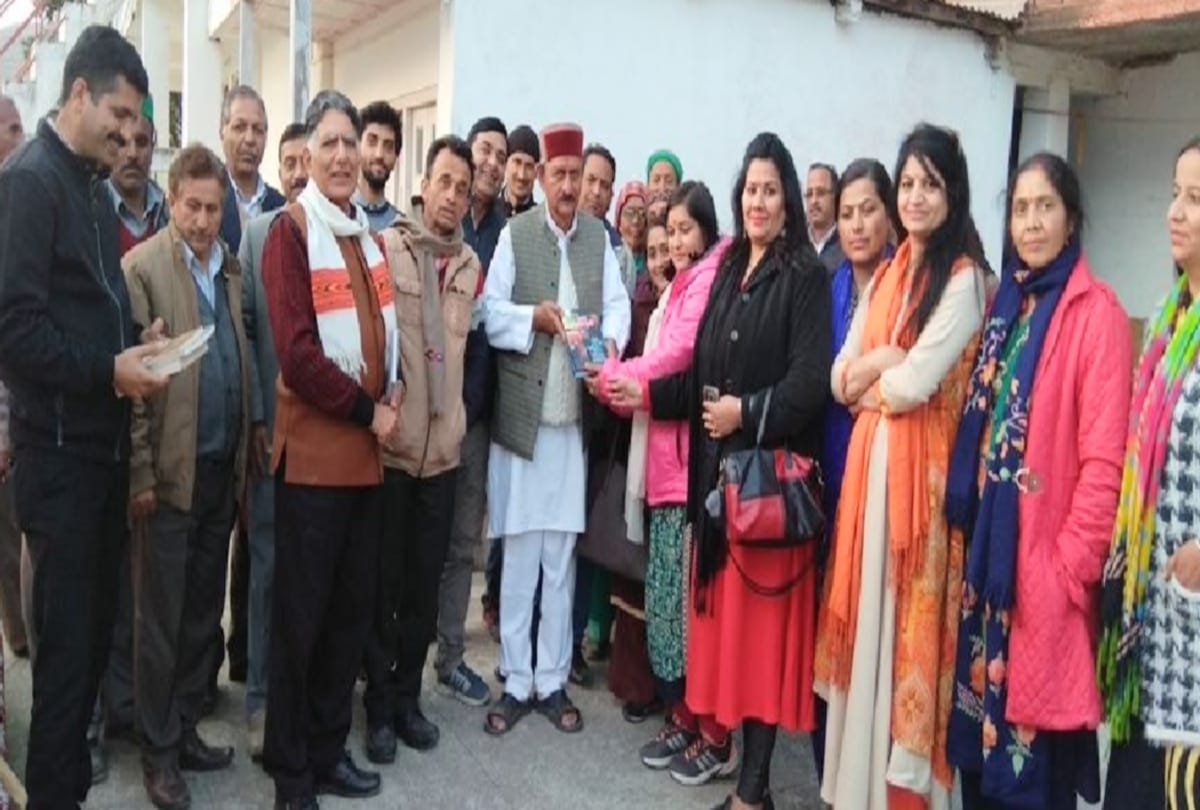 Pujari prevented the writers from entering the Balaji temple rampur bushahr shimla