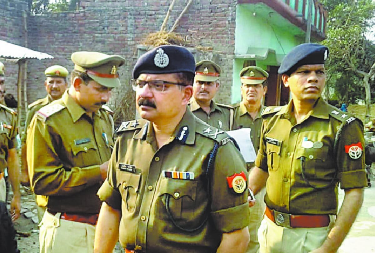 SO and three others suspended in case of burning a woman alive in sitapur