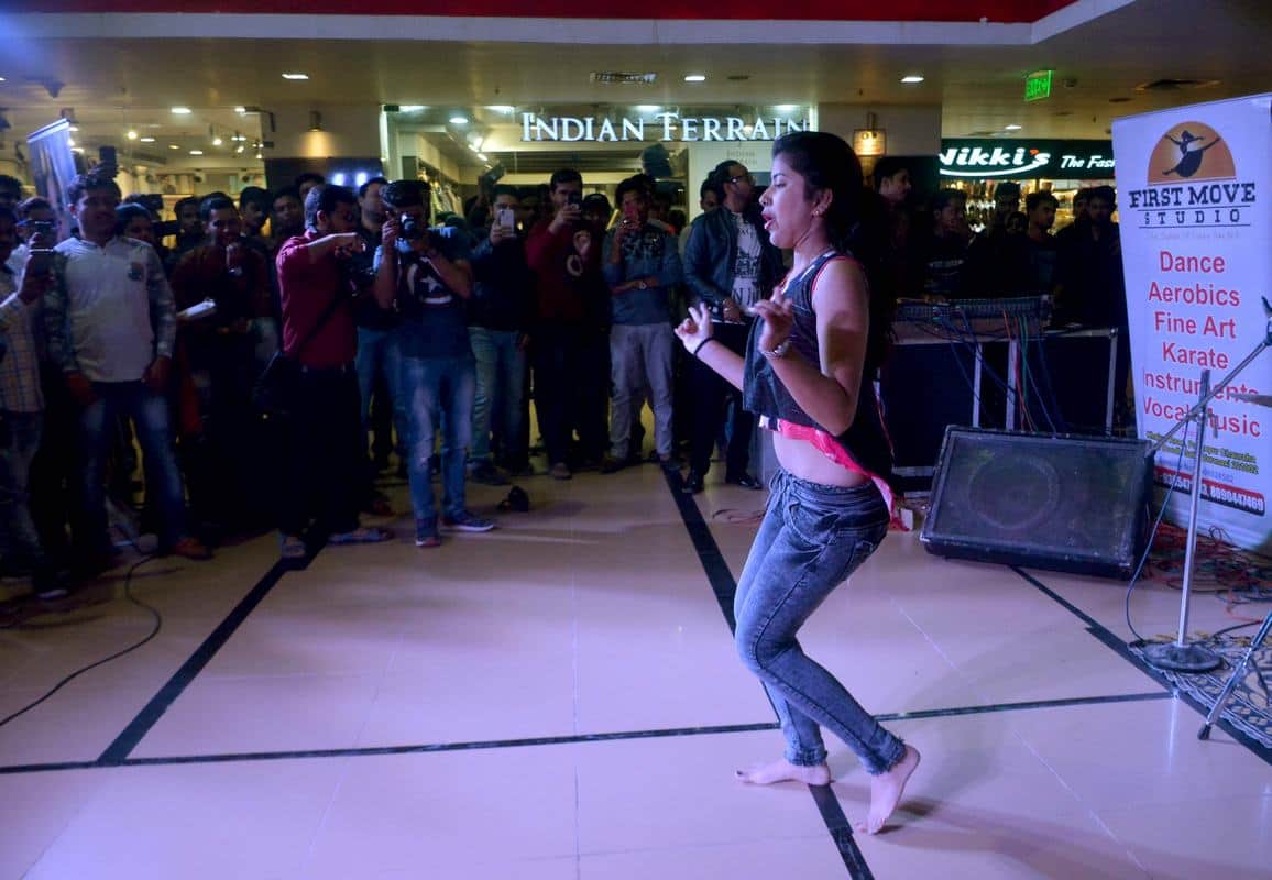 see the photos of miss and mr kashi competition audition