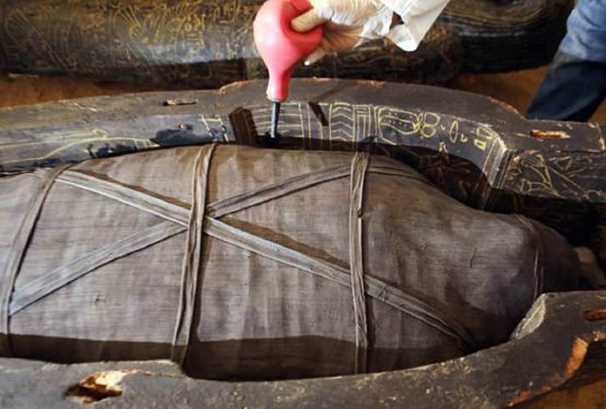 coffin opened first time after 3000 years