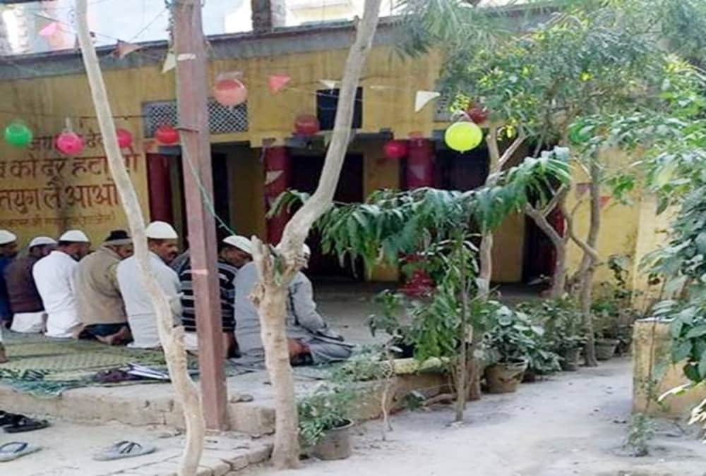 Muslims prayed namaz in Lord shiva temple in bulandshahr