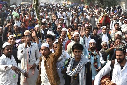 आलमी तब्लीगी इज्तिमा : चुनाव के बीच पहुंच रहीं जमातें, नई सरकार में होगा मजहबी समागम Alami Tablighi Ijtima: Jamaats are reaching during elections, religious gathering will be held in the new gove