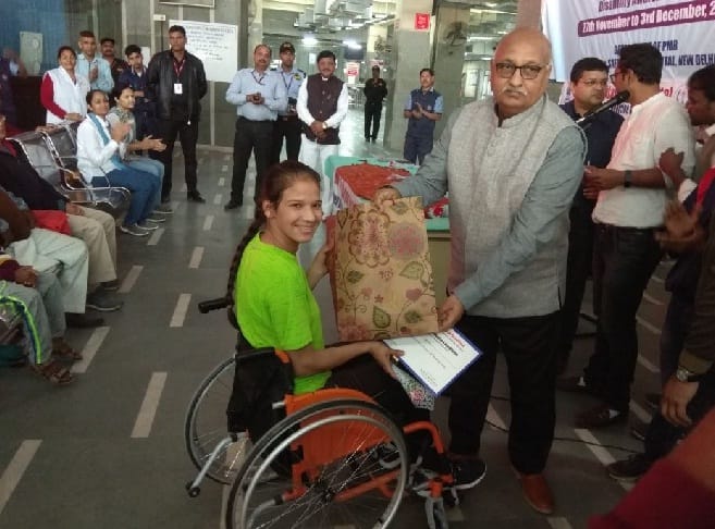 Wounded runner, Garima, again won Wheel Chair race in Delhi