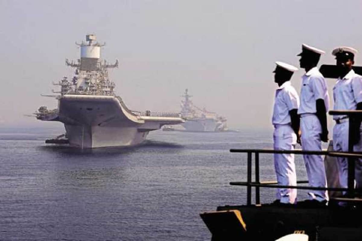 Sarkari Naukri Indian Navy Recruitment 2020 Notification released 12th pass student apply for 10+2 (BTech) Cadet Entry Scheme posts govt jobs