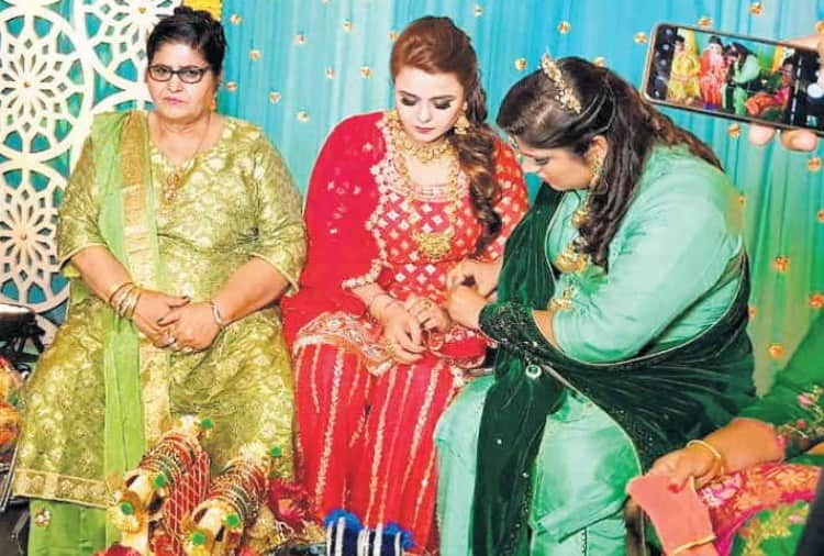 Chandigarh, Comedian Kapil Sharma Wedding, Ginni Chatrath Bangal Ceremony