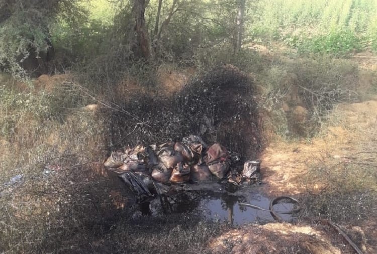 An attempt to steal oil from pipeline in Rewari