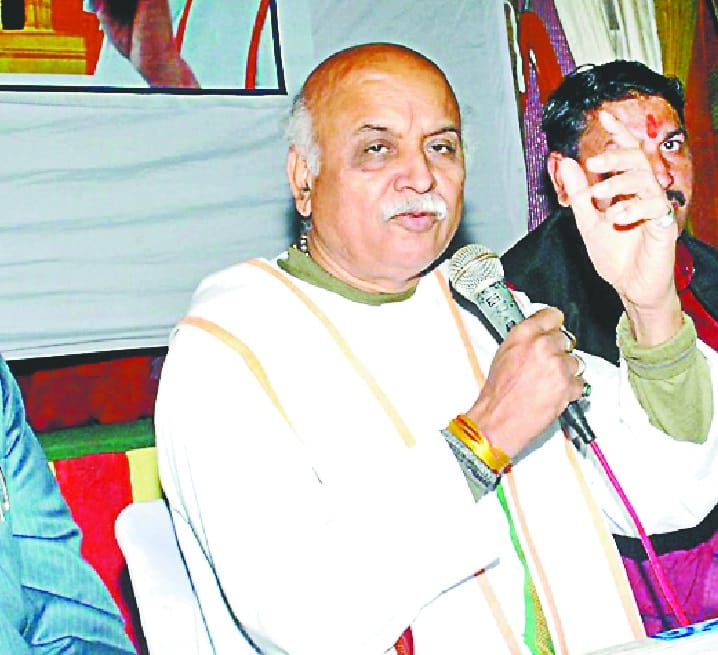 satta me aaye to saat din me bana denge raam mandir