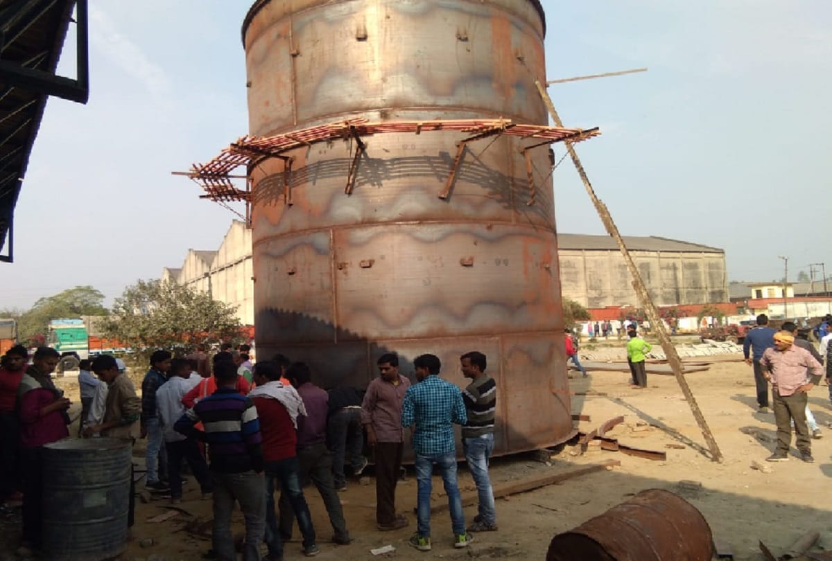 Muzaffarnagar, death of an employee due to drum burst in uttar pradesh