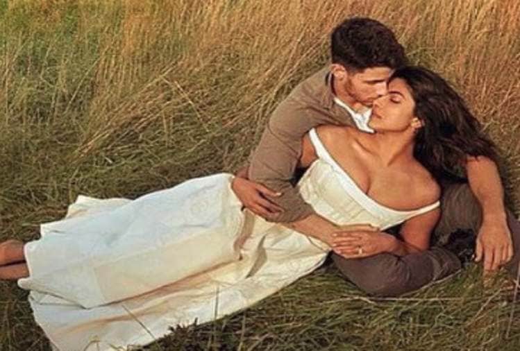 Nick Jonas pulling Priyanka Chopra closer to say I love you video viral