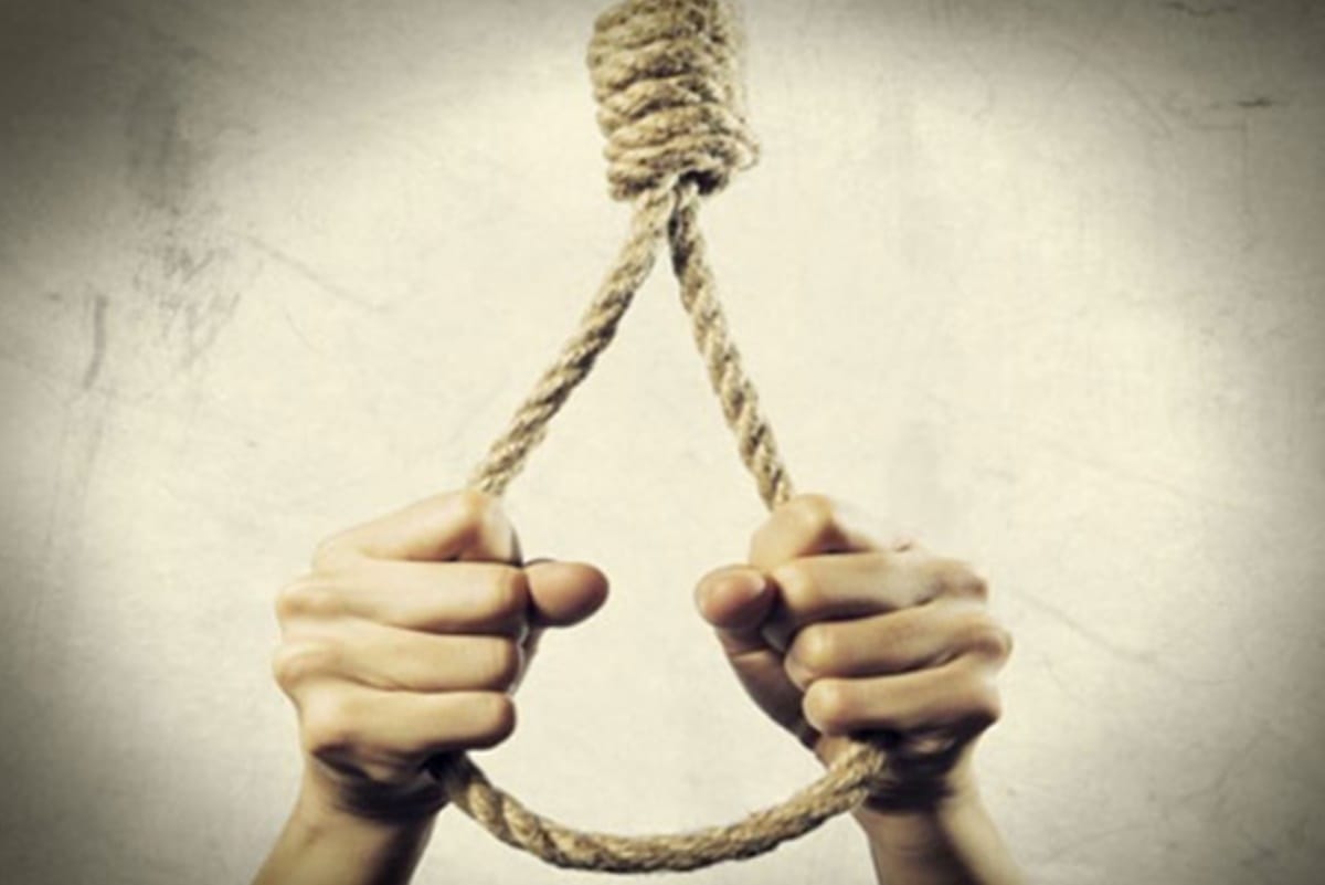 groom commits suicide on next day of his marriage in Banda Uttar pradesh