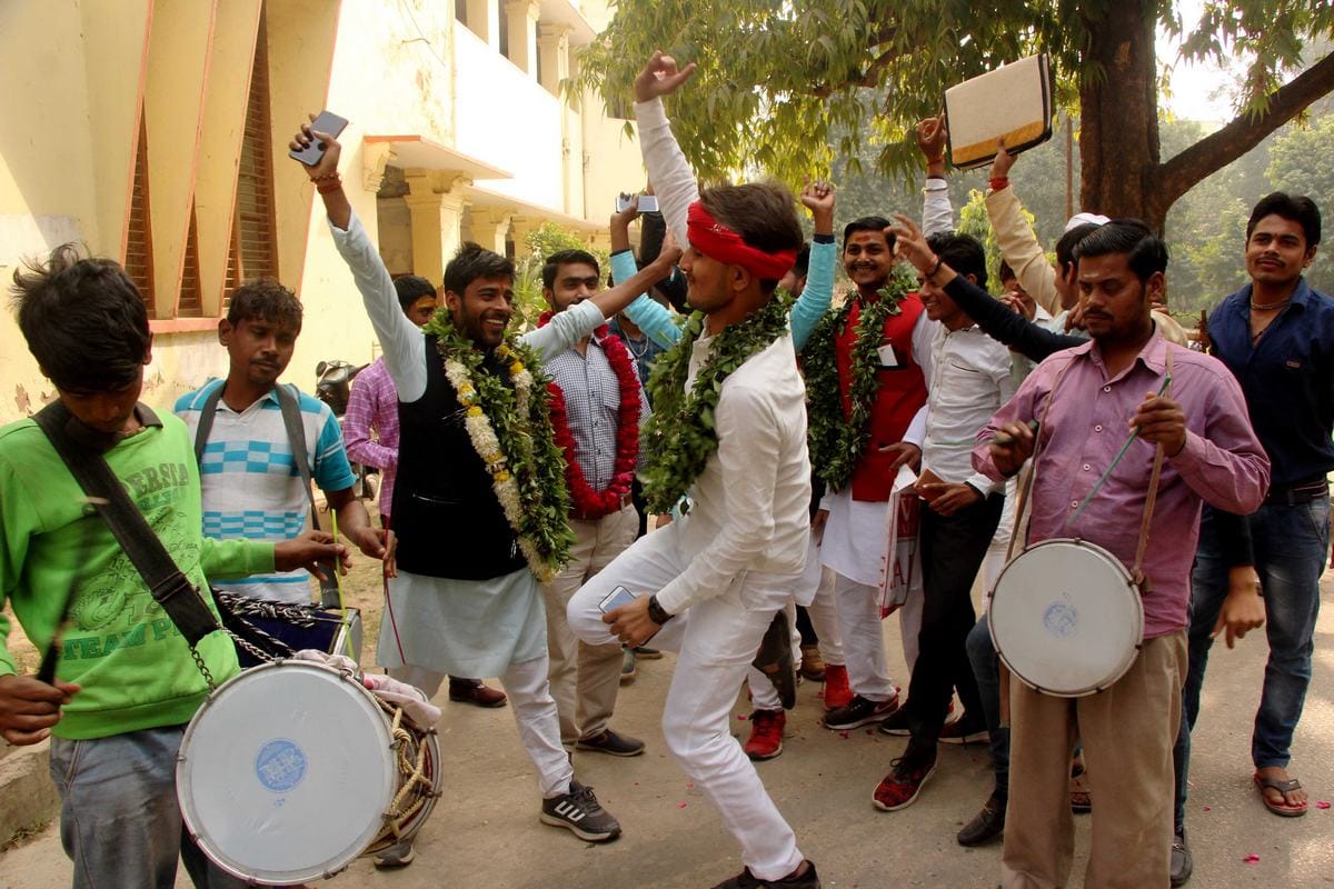 fight in sampurnanand sanskrit university student election nomination