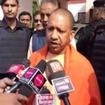 गोरखपुर में सीएम योगी