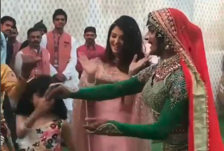 aishwarya rai and aaradhya bachachan dance with queen harish at isha ambani pre wedding