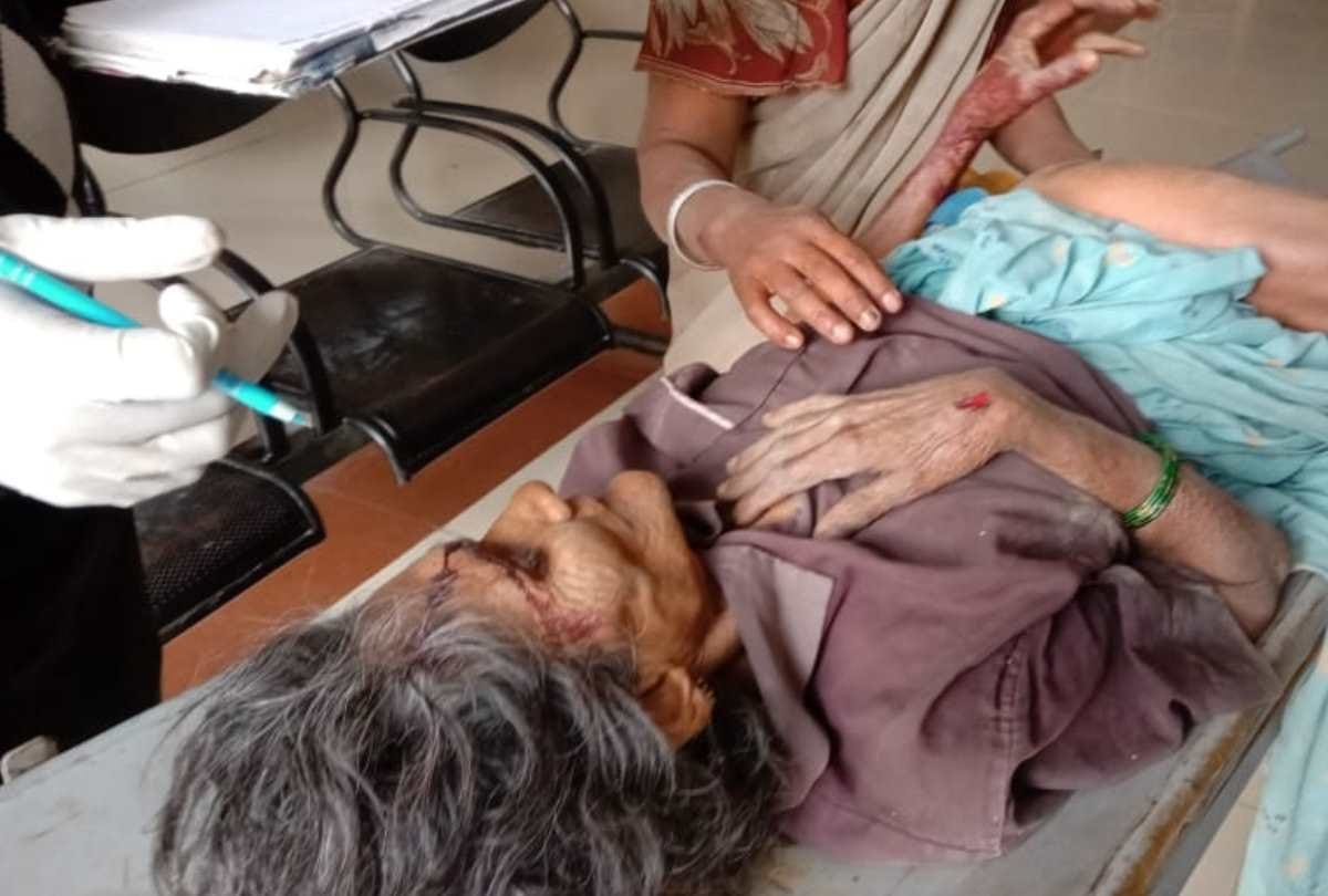 son attacked on her mother in lucknow