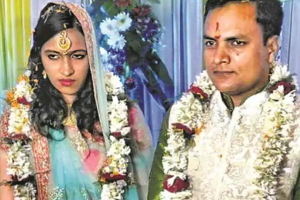 Daughter of former DIG Doctor Snigdha used to receive building in the name of morning walk